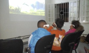 12-09-2015 Mostra de Filmes Recicláveis - Ponto de Leitura Vila Mara- 3    